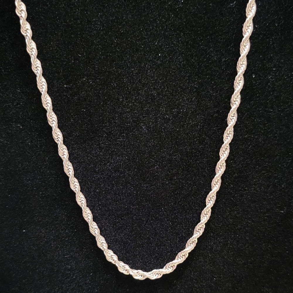 Vintage Silvertone Rope Chain Necklace